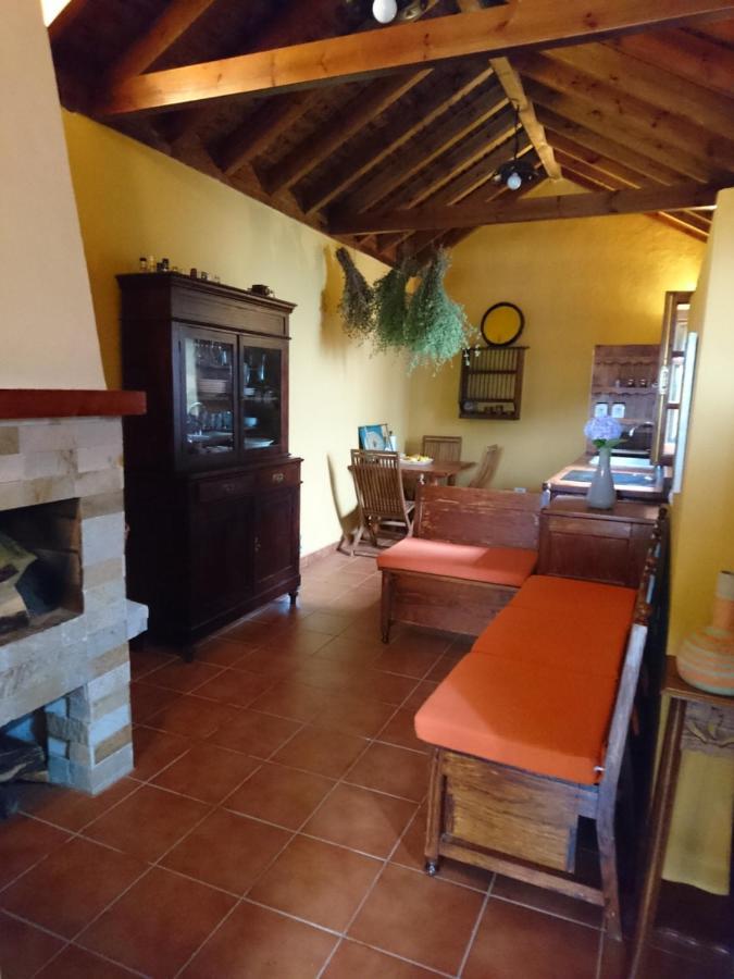 El Pajar De Ines Guest House ลาโอโรตาวา ภายนอก รูปภาพ