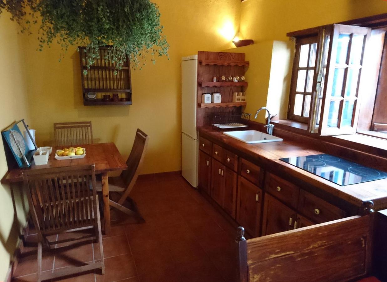 El Pajar De Ines Guest House ลาโอโรตาวา ภายนอก รูปภาพ