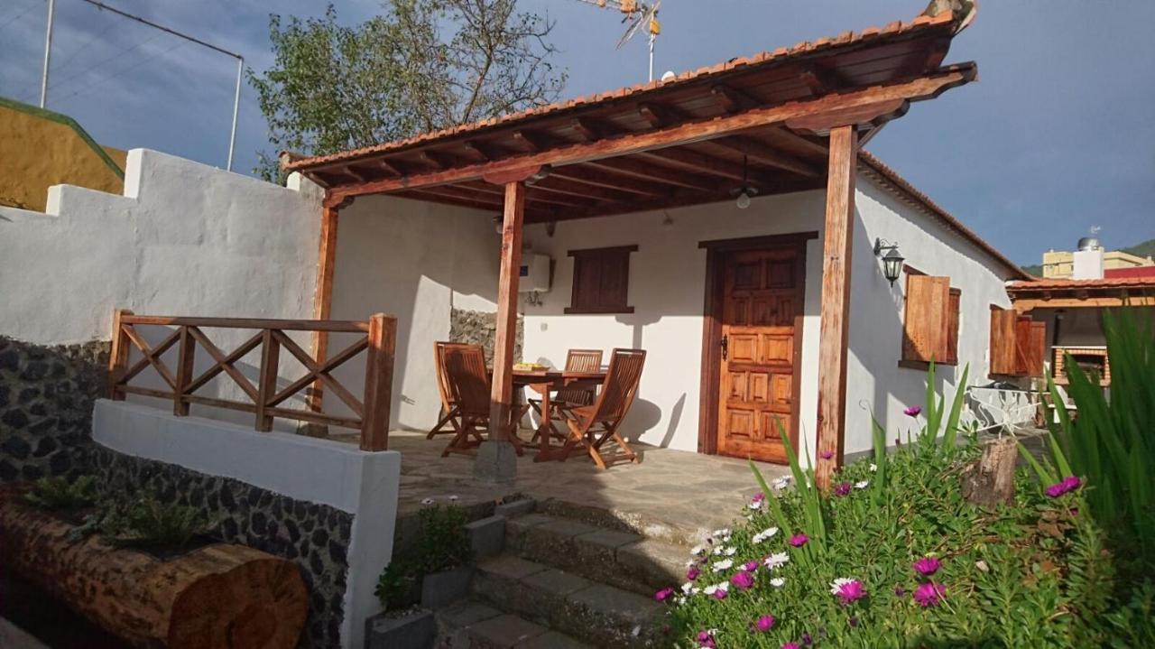 El Pajar De Ines Guest House ลาโอโรตาวา ภายนอก รูปภาพ